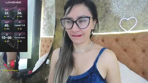 Snapshot of tila_tequila15 chatting on 02/10/25, 12:50 TILA TEQUILA online show from 02/10/25, 12:50