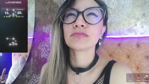 Snapshot of tila_tequila15 chatting on 03/10/25, 04:03 TILA TEQUILA online show from 03/10/25, 04:03