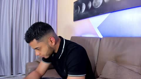 Snapshot of tiler_price chatting on 12/21/24, 08:00 Tyler online show from 12/21/24, 08:00