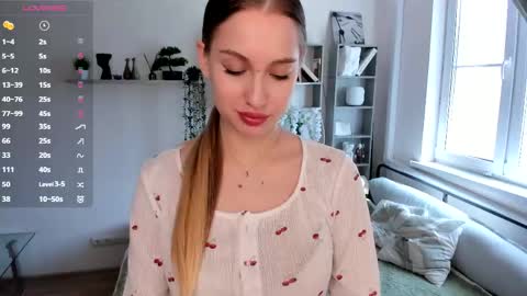 Elizabeth Elize online show from 04/22/26, 10:50