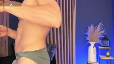 Snapshot of tim__watson chatting on 02/26/25, 11:41 Tim online show from 02/26/25, 11:41