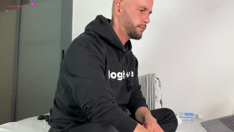 Tim Beard online show from 04/04/26, 08:28