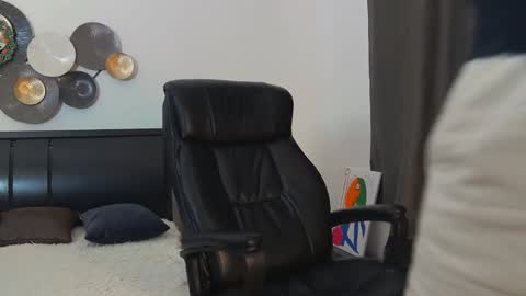 ask me online show from 01/13/25, 08:37