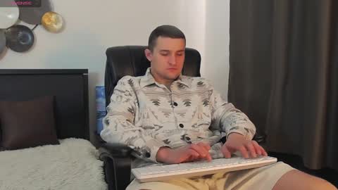 ask me online show from 01/15/25, 11:53