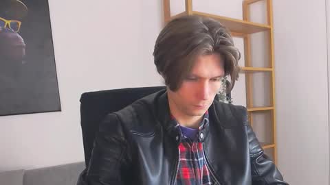 ask me online show from 12/01/25, 07:30