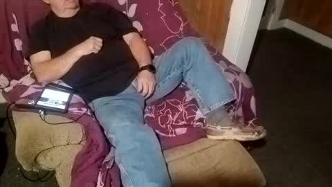 Tim  Amanda online show from 11/12/25, 04:07