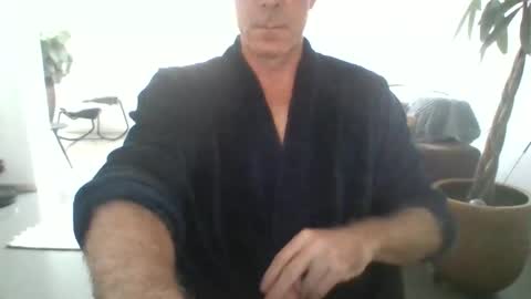 Snapshot of times20 chatting on 10/10/25, 02:49 times20 online show from 10/10/25, 02:49