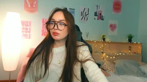 Mia online show from 01/18/26, 07:28