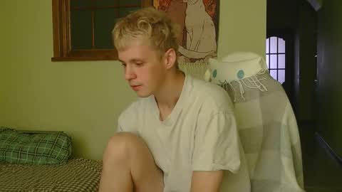 Tim WhiteS online show from 10/15/25, 07:41