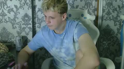 Tim WhiteS online show from 03/04/26, 10:27