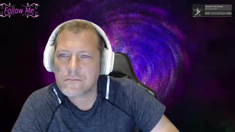 Snapshot of timlooking1 chatting on 02/18/25, 12:28 TimLooking online show from 02/18/25, 12:28