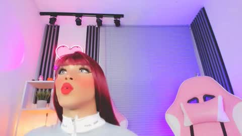 Hallie And Annie online show from 11/18/25, 01:33