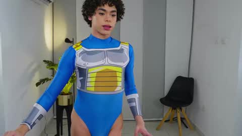 Snapshot of timmyshy chatting on 10/14/25, 03:18 timmyshy online show from 10/14/25, 03:18