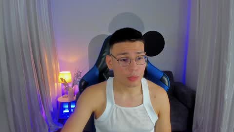 Snapshot of timothy_jones1 chatting on 12/07/24, 11:23 timi jones online show from 12/07/24, 11:23