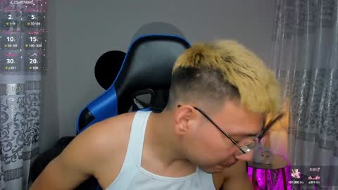 Snapshot of timothy_jones1 chatting on 01/16/25, 10:44 timi jones online show from 01/16/25, 10:44