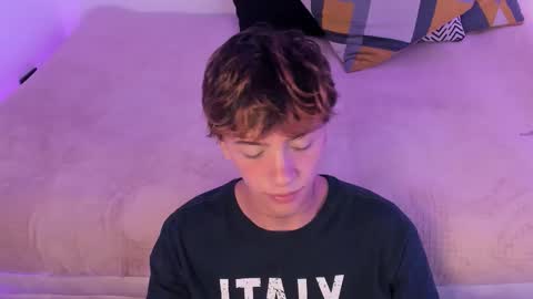 Timothy 21 years old online show from 09/30/25, 08:58