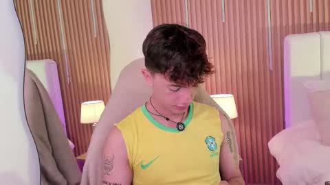 Timothy 21 years old online show from 03/05/26, 08:27