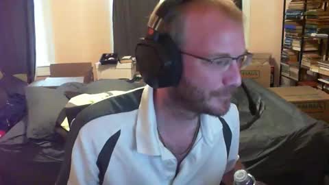 timtimmyyyy online show from 11/18/25, 08:02