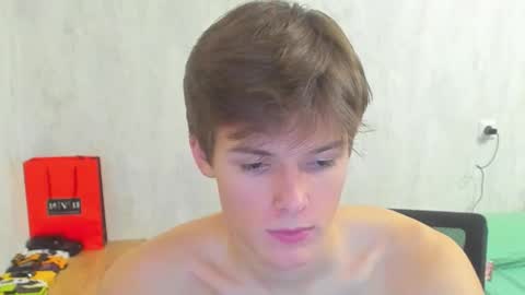 Snapshot of timytwinkboy chatting on 11/16/25, 08:36 Tim online show from 11/16/25, 08:36