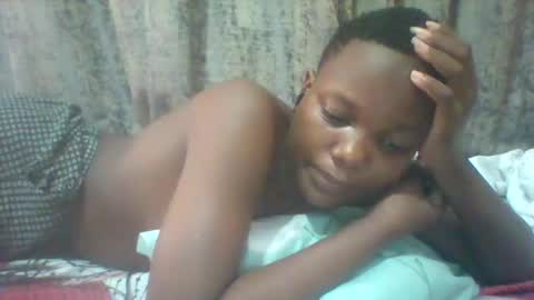 christine online show from 12/19/25, 03:35