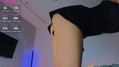 Helen online show from 10/30/25, 05:35