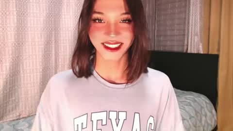 Snapshot of tina_allure chatting on 02/04/25, 05:55 Tina online show from 02/04/25, 05:55