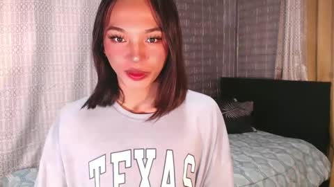 Snapshot of tina_allure chatting on 02/05/25, 03:02 Tina online show from 02/05/25, 03:02