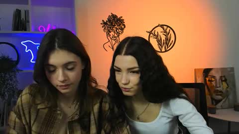 tina_golden1 online show from 03/10/26, 12:43