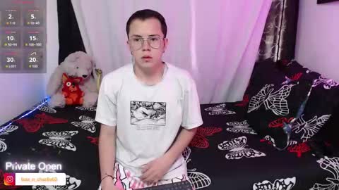 Tina N Charlie online show from 09/16/25, 12:17