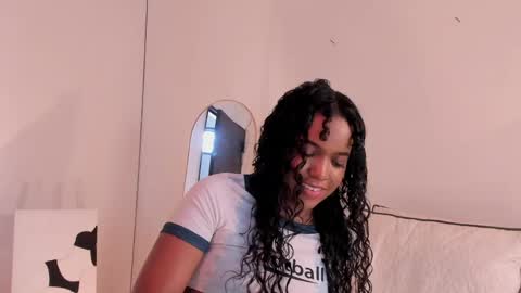 T I N A online show from 04/24/26, 04:42