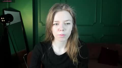 tina_tayllor__ online show from 03/03/26, 11:38