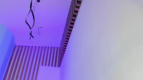 Tina  online show from 09/17/25, 05:20