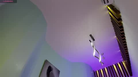 Tina  online show from 10/29/25, 05:31