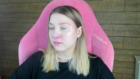 TinaBurton online show from 05/21/26, 04:36
