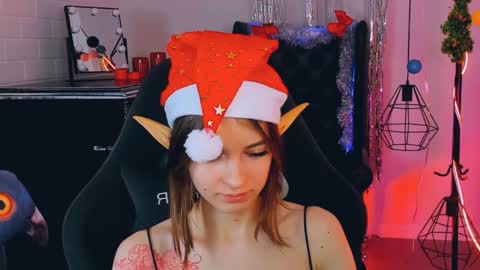 Tina Davil online show from 12/23/24, 07:30