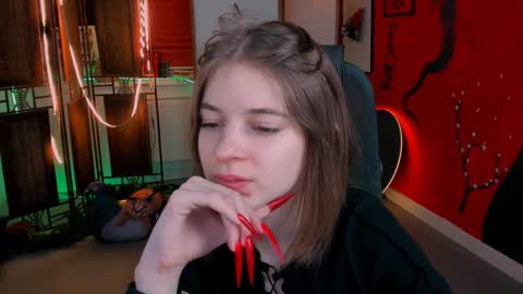 Tina Davil online show from 01/09/25, 04:17