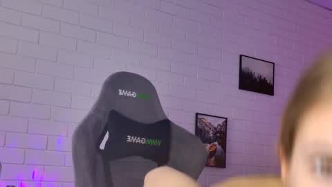 Tina Davil online show from 02/19/26, 09:16