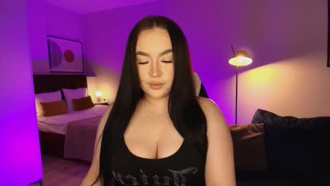 hi im curvy babyface girlie Tina online show from 02/22/26, 08:02