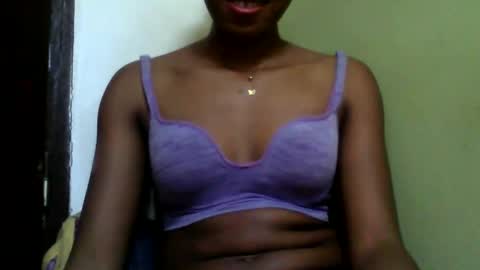 tinah235702 online show from 11/13/25, 07:29