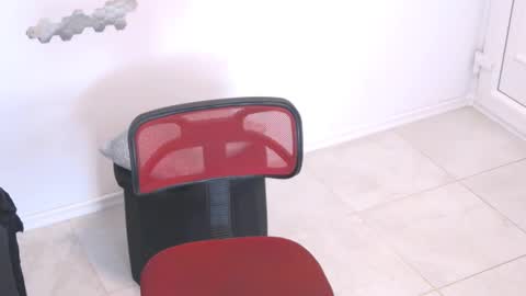 tinakay1 online show from 02/28/25, 12:52