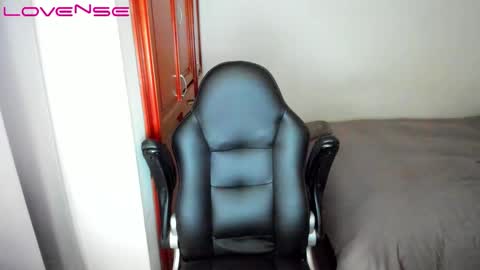 Tina online show from 11/26/25, 08:10