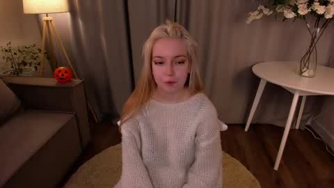 Annie online show from 10/29/25, 09:49