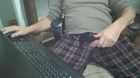 Snapshot of tincup430 chatting on 12/17/24, 12:33 5 day load on deck online show from 12/17/24, 12:33