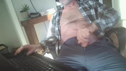 Snapshot of tincup430 chatting on 02/28/25, 12:20 5 day load on deck online show from 02/28/25, 12:20