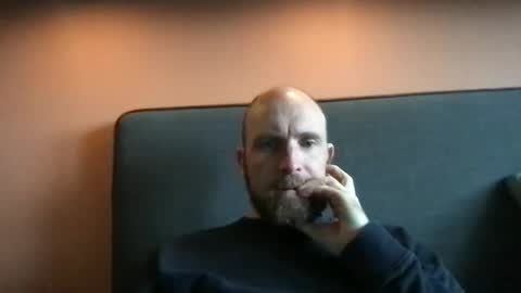 tingtang2007 online show from 02/04/26, 09:04