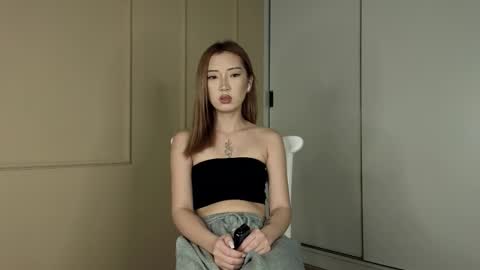 Tina online show from 09/16/25, 03:29