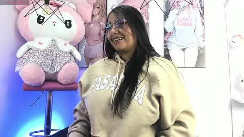 tinna noa online show from 04/07/26, 02:56