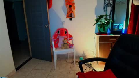 I AM BELLA  ----------- follow my  IG  TINNS 69 online show from 10/25/25, 11:43