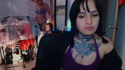 I AM BELLA  ----------- follow my  IG  TINNS 69 online show from 02/03/26, 10:04