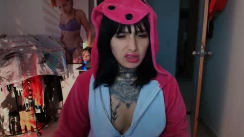 I AM BELLA  ----------- follow my  IG  TINNS 69 online show from 02/11/26, 12:26